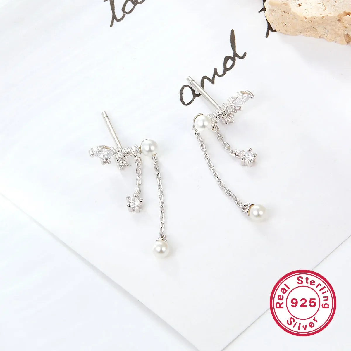 Lumière Bloom Earrings in White Gold Plating