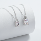  Éternelle Pendant Emerald Cut