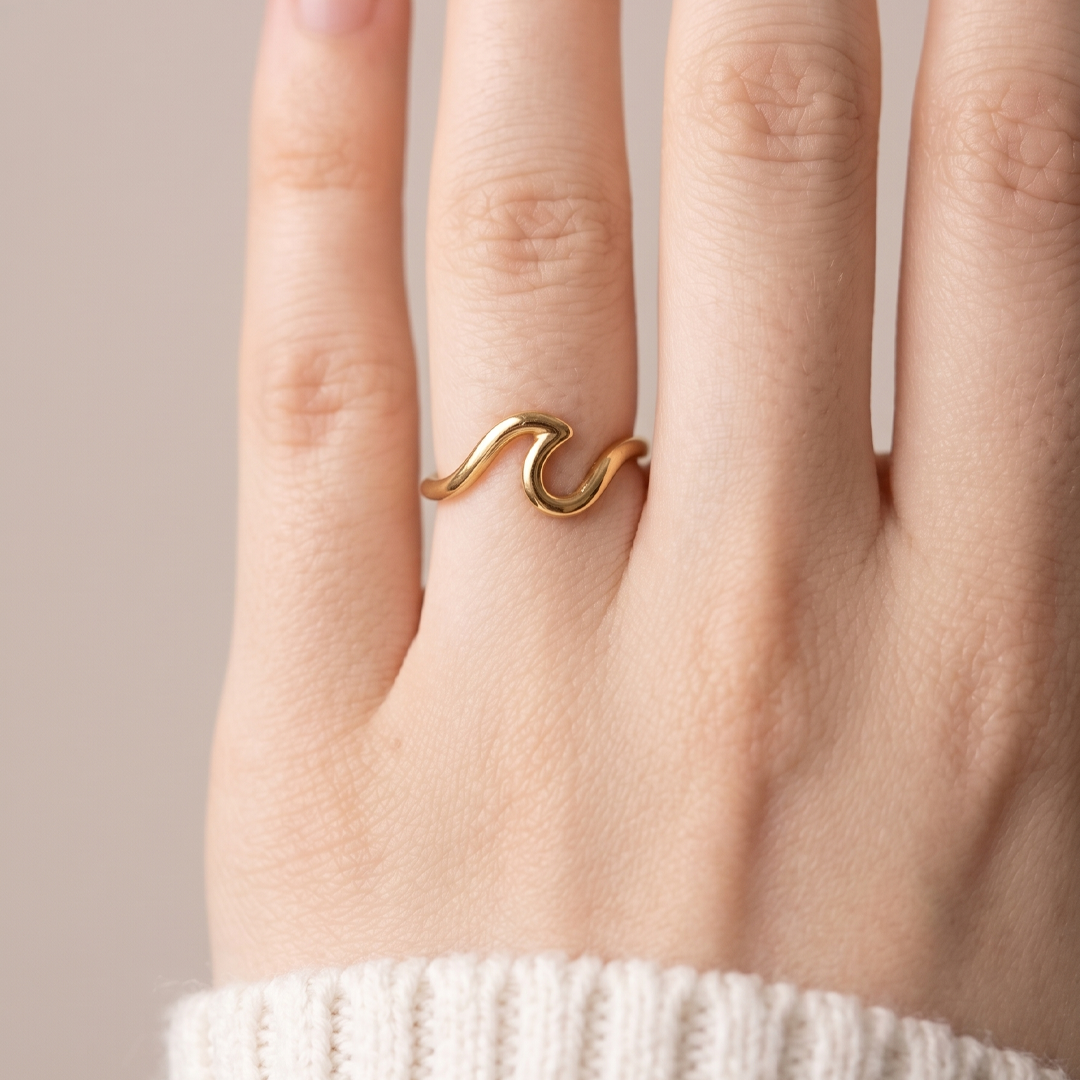 The Cresting Wave Ring