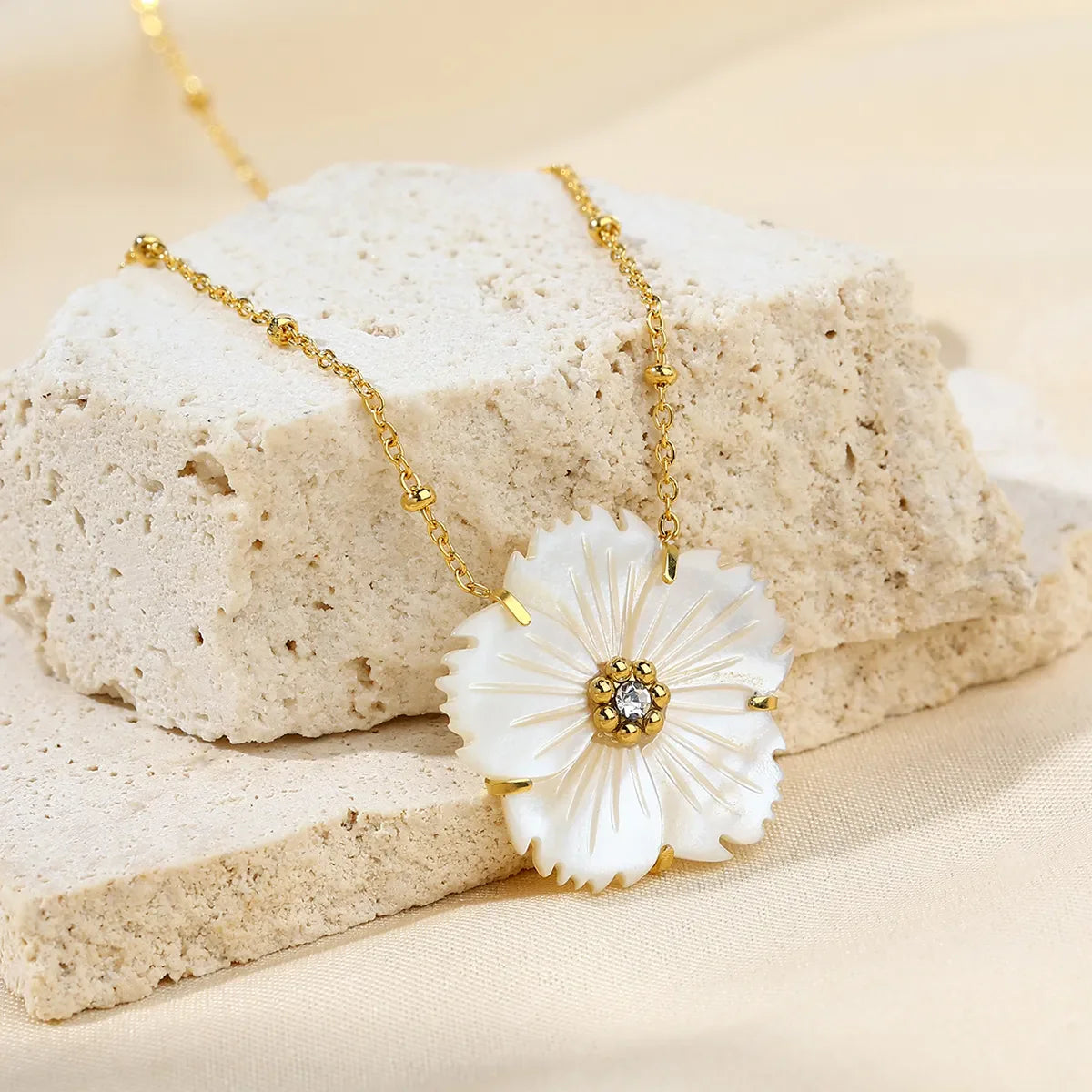 Sakura Petal Dream Plated in 18K Gold
