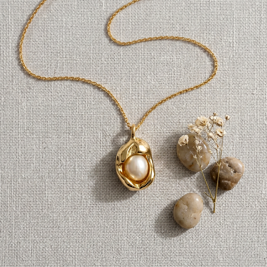 Mizu Pearl Necklace