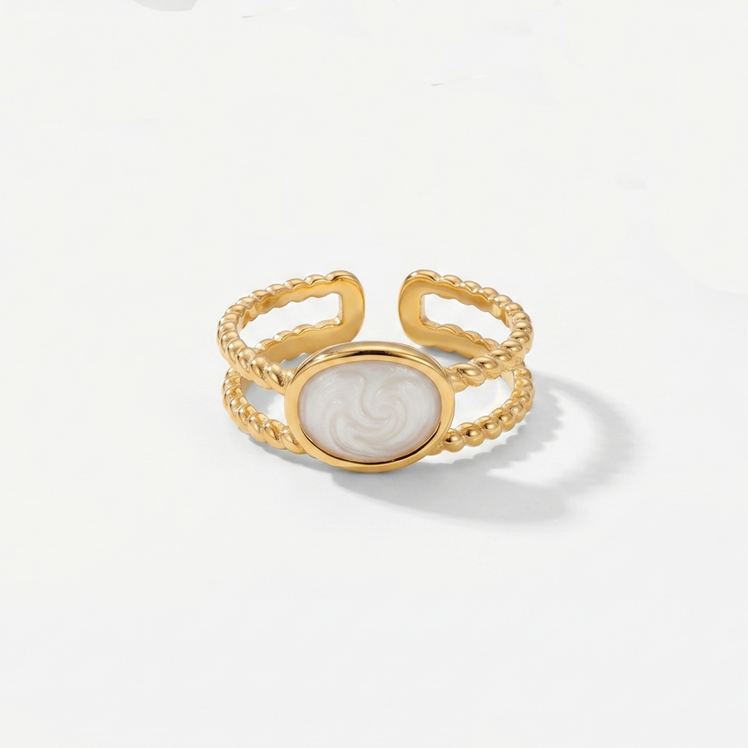 The Seafoam Crest Ring
